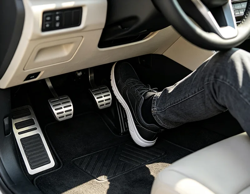 Les caractéristiques de la pédale de voiture.